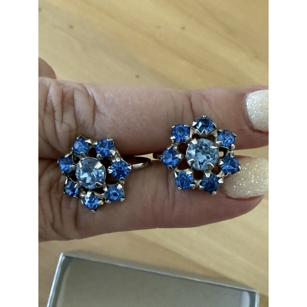 Vintage Blue Rhinestone Twist Clip On Earrings‎ Pair Fast Shipping